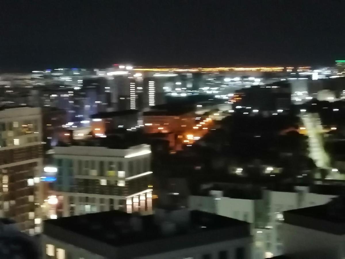 триумф астаны 22 этаж, секция 2 * Astana